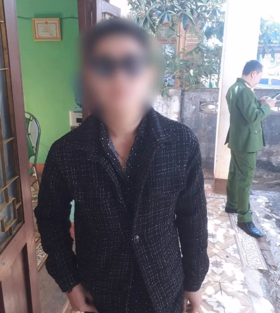 Công an huyện Chư Sê đã ra quyết định xử phạt vi phạm hành chính đối với anh M.V.B. Ảnh: Công an cung cấp