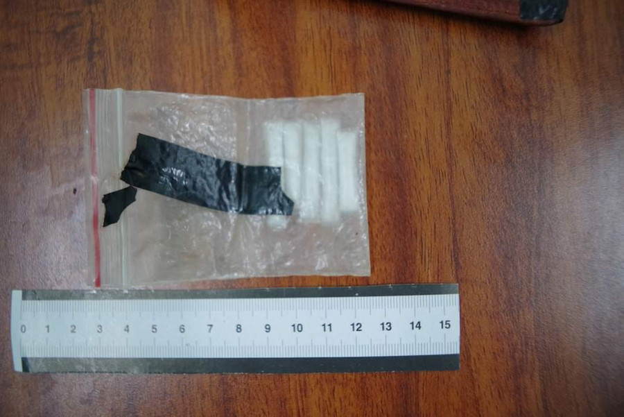 Tang vật thu giữ trên người đối tượng U.. Ảnh: Công an huyện Đak Đoa Tang vật thu giữ trên người đối tượng U.. Ảnh: Công an huyện Đak Đoa