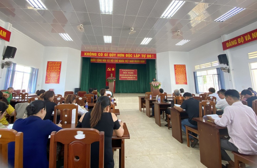 Quang cảnh hội nghị tuyên truyền hướng dẫn về phòng cháy chữa cháy và cứu nạn cứu hộ, phòng-chống tội phạm. Ảnh: Công an TP. Pleiku Quang cảnh hội nghị tuyên truyền hướng dẫn về phòng cháy chữa cháy và cứu nạn cứu hộ, phòng-chống tội phạm. Ảnh: Công an TP. Pleiku