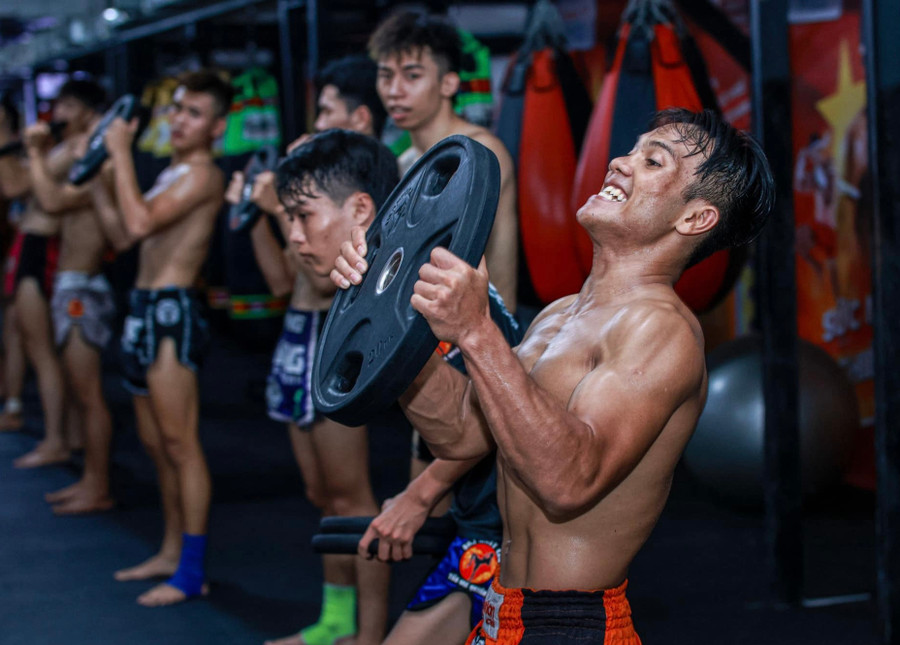 Rơ Mah Chưng tập luyện tại câu lạc bộ No.1 Muay Club (TP. Hồ Chí Minh). Ảnh: NVCC Rơ Mah Chưng tập luyện tại câu lạc bộ No.1 Muay Club (TP. Hồ Chí Minh). Ảnh: NVCC