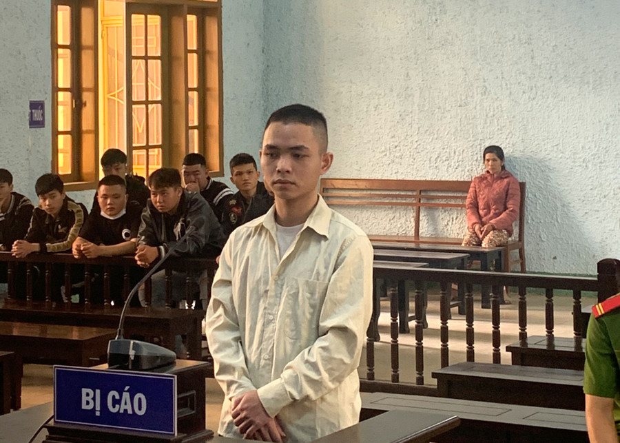 Bị cáo Nguyễn Ngọc Phát tại phiên toà. Ảnh: R'Ô HOK