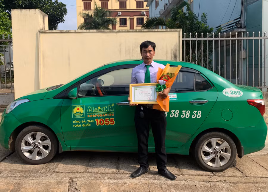 Anh Nguyễn Hà Trung là tài xế taxi Công ty TNHH Mai Linh Gia Lai. Ảnh: R'Ô HOK