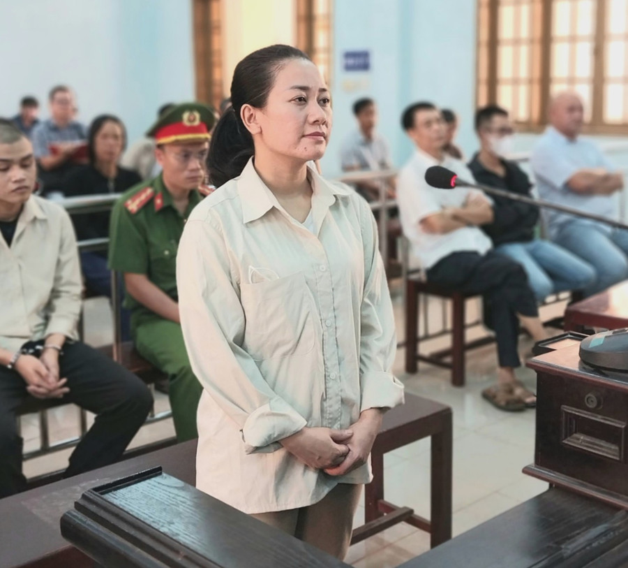 Bị cáo Chu Nữ Diệu Huyền tại phiên tòa. Ảnh: R'Ô HOK