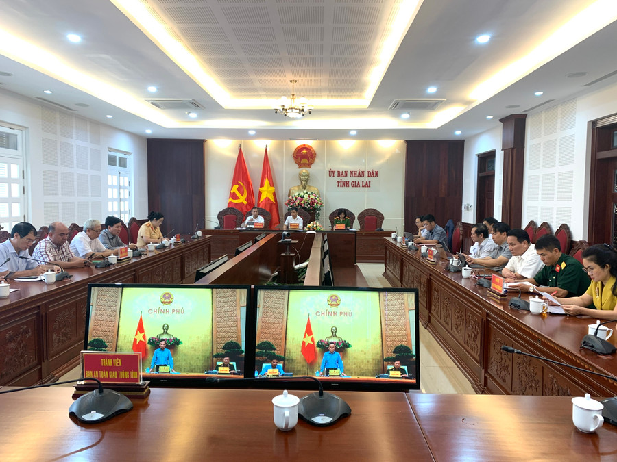 Quang cảnh hội nghị trực tuyến sơ kết công tác đảm bảo trật tự, an toàn giao thông quý II-2024 tại điểm cầu tỉnh Gia Lai. Ảnh: R.H