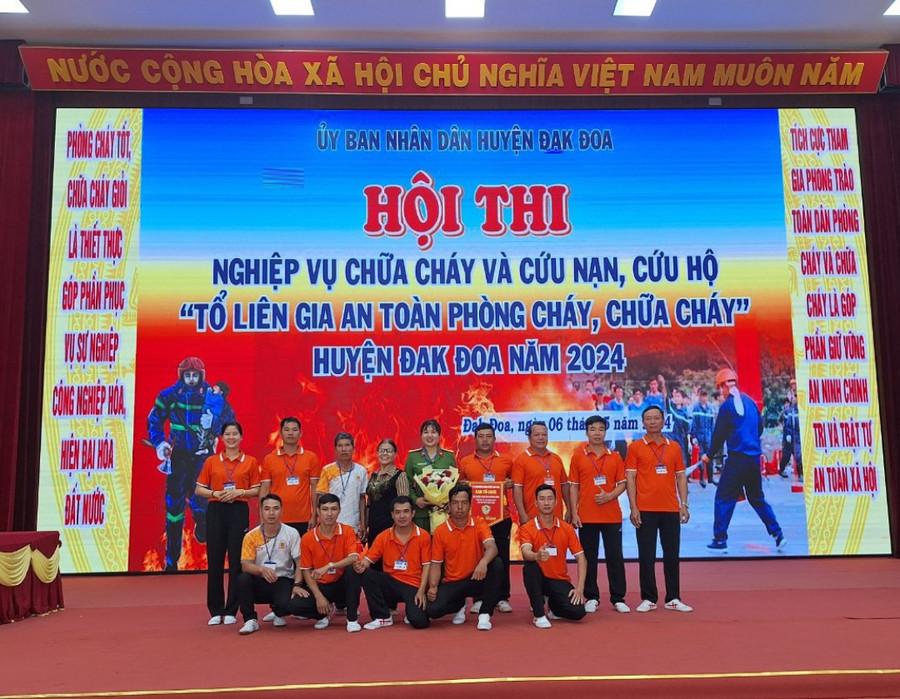 Qua hội thi, huyện Đak Đoa đã chọn đội thị trấn Đak Đoa tham gia Hội thi nghiệp vụ chữa cháy và cứu nạn, cứu hộ “Tổ liên gia an toàn phòng cháy, chữa cháy” tỉnh Gia Lai năm 2024.