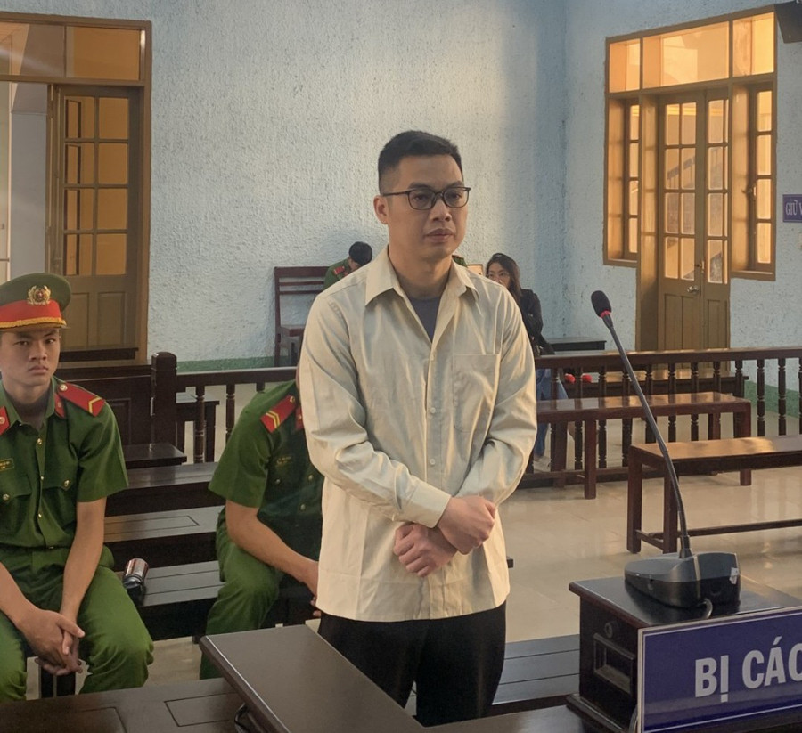 Bị cáo Đặng Văn Quân tại phiên tòa. Ảnh: Trung Dũng