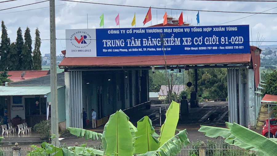 Trung tâm Đăng kiểm xe cơ giới 81-02D. Ảnh: R'Ô HOK Trung tâm Đăng kiểm xe cơ giới 81-02D. Ảnh: R'Ô HOK
