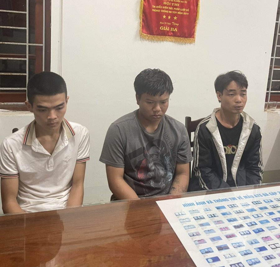 3 đối tượng, gồm: Phạm Quang Vũ, Nguyễn Văn Thanh và Vũ Hồng Hà (từ trái qua). Ảnh: Công an cung cấp