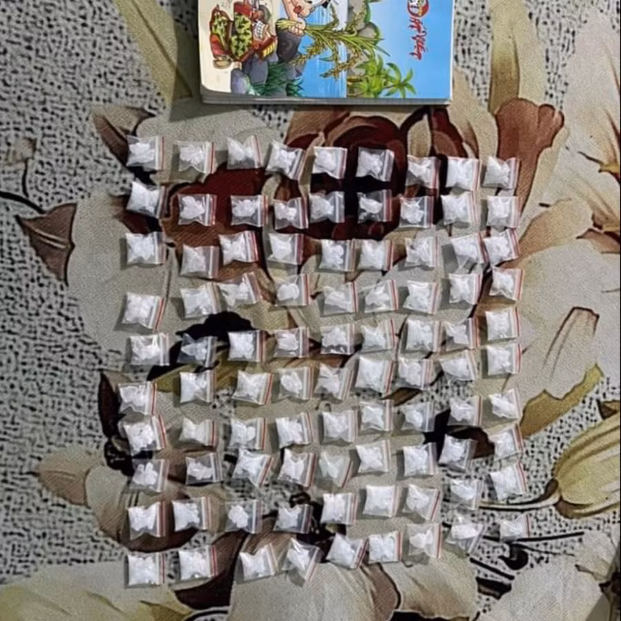 Tại hiện trường, Công an TP. Pleiku thu giữ nhiều gói ni lông chứa chất ma túy.Ảnh: Công an TP. Pleiku