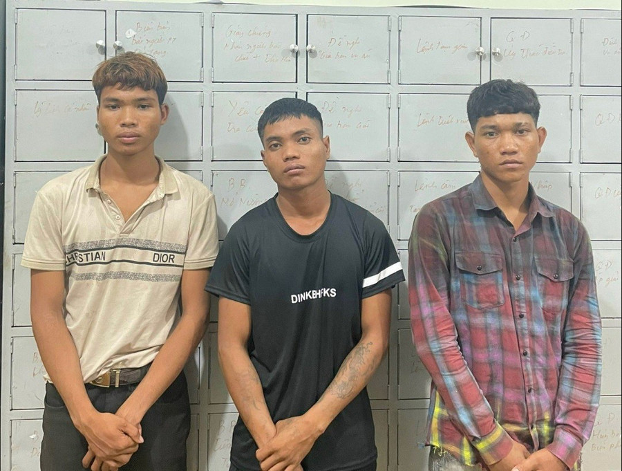 Đối tượng La Ô Y Thiếu, Nay Y Thiên và Ksơr Y Su (từ trái qua). Ảnh: Công an huyện Krông Pa