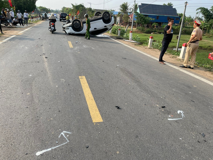 Hiện trường vụ va chạm giao thông. Ảnh: người dân cung cấp Hiện trường vụ va chạm giao thông. Ảnh: người dân cung cấp