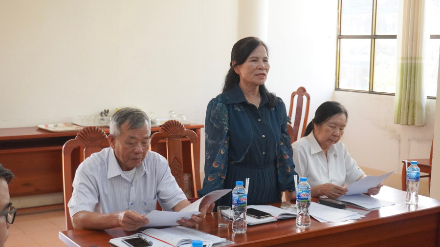 Các đại biểu thảo luận tại Hội nghị. Ảnh: Chu Hằng dsc01302.jpg