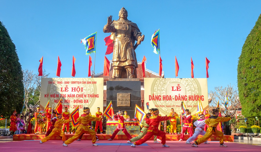 Lễ hội kỷ niệm 236 năm Chiến thắng Ngọc Hồi - Đống Đa (1789 - 2025) tại Bảo tàng Quang Trung. Ảnh: Ngọc Nhuận 7-1.jpg