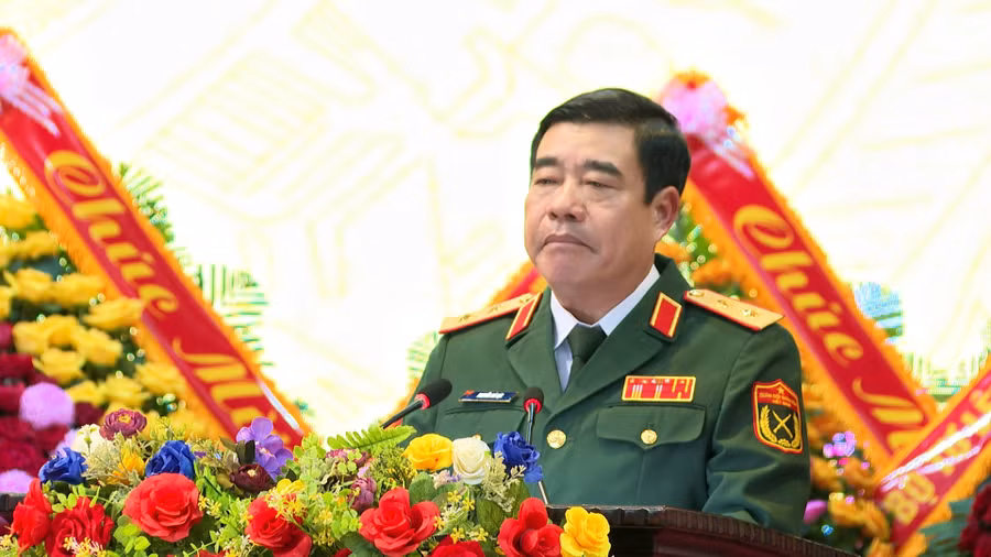 Trung tướng Nguyễn Bá Lực - Phó Tổng Tham mưu trưởng Quân đội Nhân dân Việt Nam phát biểu tại buổi lễ. Ảnh: Bá Bính