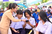 Hơn 2.200 học sinh, sinh viên được tuyên truyền về an toàn giao thông