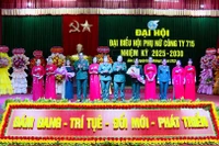 Ban Chấp hành Hội Phụ nữ cơ sở Công ty 715 nhiệm kỳ 2025-2030 ra mắt nhận nhiệm vụ. 