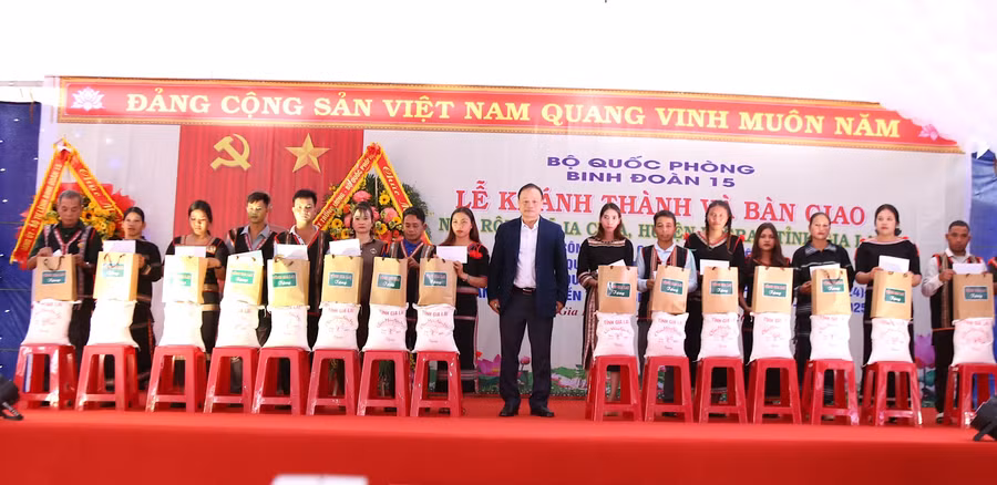 pho-chu-tich-ubnd.jpg