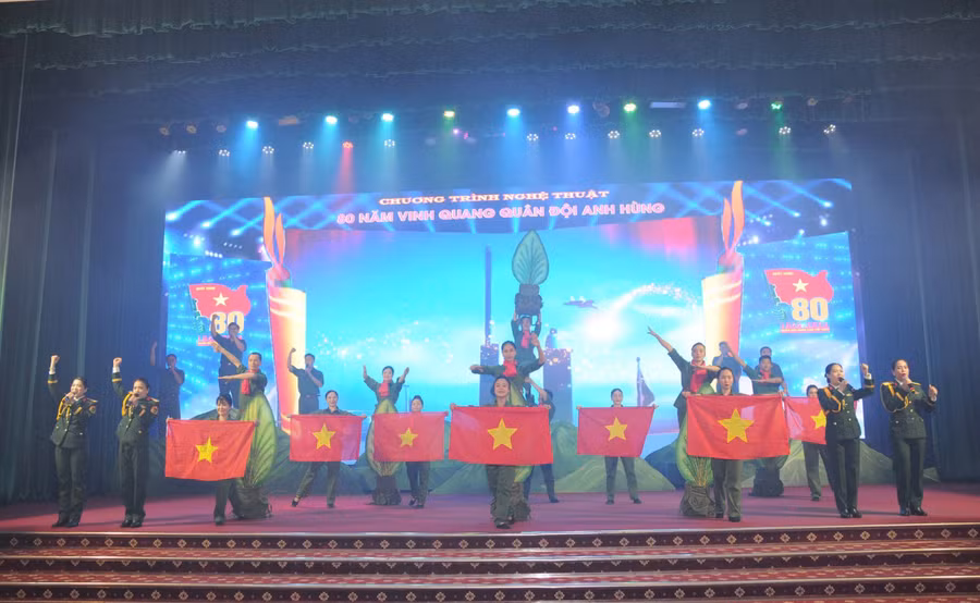 van-nghe-chao-mung-buoi-gap-mat.jpg