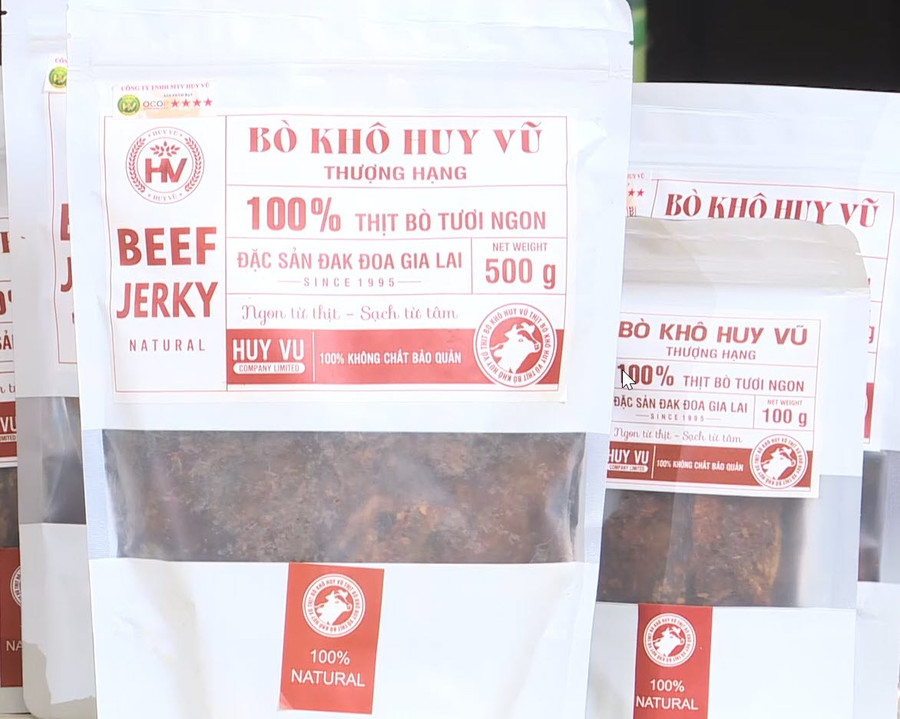 Sản phẩm Bò khô Huy Vũ (xã Đak Đoa) đạt OCOP 4 sao. Ảnh: Phi Long san-pham-bo-kho-huy-vu.jpg