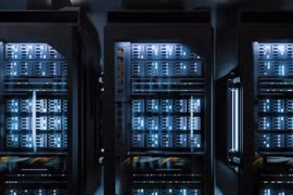 Các siêu máy tính tại một trung tâm dữ liệu