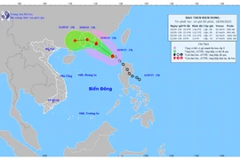 Bản đồ dự báo quỹ đạo và cường độ bão phát lúc 14h00 ngày 18/9/2025.
