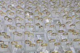 Ngày 8-9, vàng trong nước “hạ nhiệt”, giảm 300.000 đồng/lượng