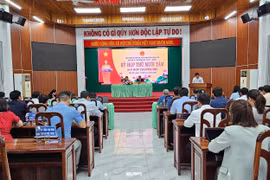 HĐND huyện Chư Sê, Ia Grai họp chuyên đề thông qua nhiều nghị quyết quan trọng