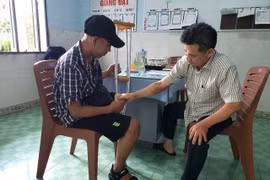 Khám sàng lọc miễn phí cho trẻ em và người khuyết tật hệ vận động TP. Pleiku