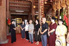 Đoàn Đại biểu Quốc hội tỉnh Gia Lai về nguồn tại Tân Trào