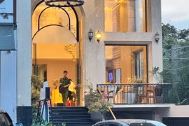 Xác minh vụ người đàn ông Nam Phi tử vong trong khách sạn ở An Khê