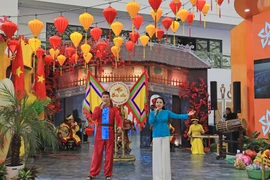 Gần 1 triệu lượt khách đến tham quan tại Hội chợ mùa Thu lần thứ I