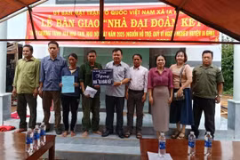 Ia Grai bàn giao nhà “Đại đoàn kết” cho hộ nghèo