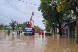 Gia Lai: Bằng mọi biện pháp cơ động đến ngay các địa bàn ngập lụt, chia cắt