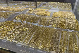 Ngày 15-7, giá vàng trong nước đồng loạt giảm mạnh