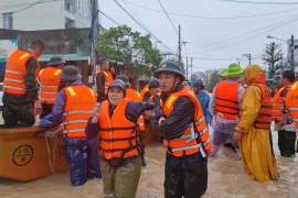 Thường trực Tỉnh ủy Gia Lai yêu cầu thực hiện ngay các chính sách hỗ trợ tốt nhất đối với người dân bị ảnh hưởng mưa lũ