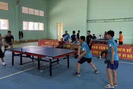 Chư Păh tổ chức Giải Bóng bàn công chức, viên chức, người lao động