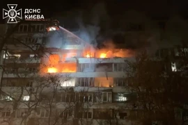 Nga tấn công hỗn hợp quy mô lớn vào Ukraine