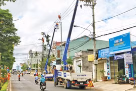 Ủy quyền cho Sở Công thương thực hiện các thủ tục liên quan đến giấy phép hoạt động điện lực