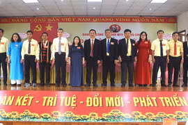 Cao su Chư Păh phấn đấu thu nhập bình quân đạt hơn 11 triệu đồng/người/tháng