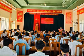 Ia Pa: Quán triệt nhiều văn bản quan trọng đến cán bộ chủ chốt toàn huyện