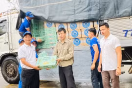 Người dân trong tỉnh Gia Lai chung tay hướng về đồng bào vùng lũ