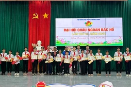 Kông Chro tuyên dương 60 cháu ngoan Bác Hồ 