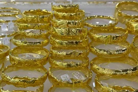 Chiều 18-8, giá vàng lập đỉnh mới, 125 triệu đồng/lượng