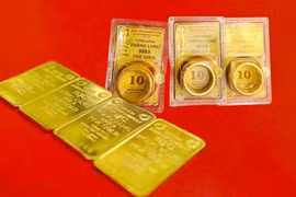 Giá vàng trong nước đi ngang trong ngày 24-11