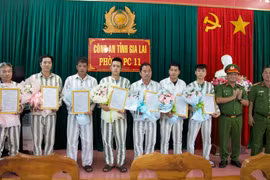 18 phạm nhân tại Trại Tạm giam Công an tỉnh được đặc xá