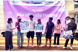 Nâng cao nhận thức cho nông dân về sản xuất nông nghiệp bền vững