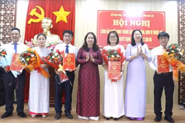 Sở Văn hóa-Thể thao và Du lịch công bố các quyết định về công tác cán bộ