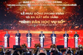 Thủ tướng Chính phủ: "Xóa mù" về chuyển đổi số" là nhiệm vụ đặc biệt quan trọng