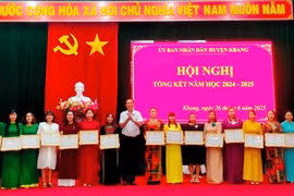 Kbang: 135 giáo viên được tặng danh hiệu "Chiến sĩ thi đua" cấp cơ sở năm học 2024-2025