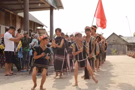 Gia Lai có 108 câu lạc bộ cồng chiêng nhí, nhạc cụ dân tộc